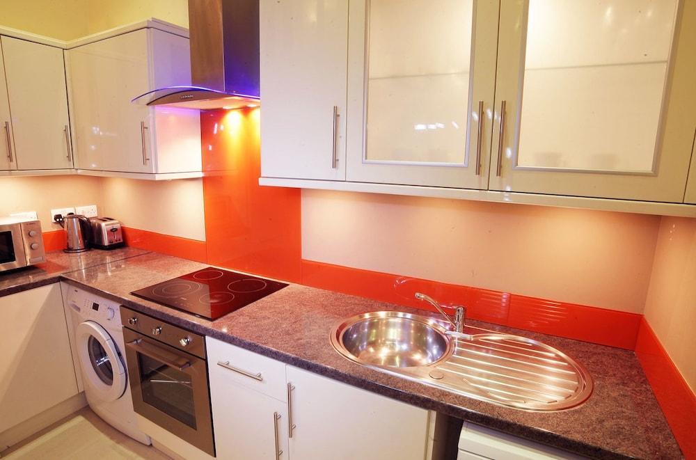 Oxbridge Apartments Лондон Екстериор снимка